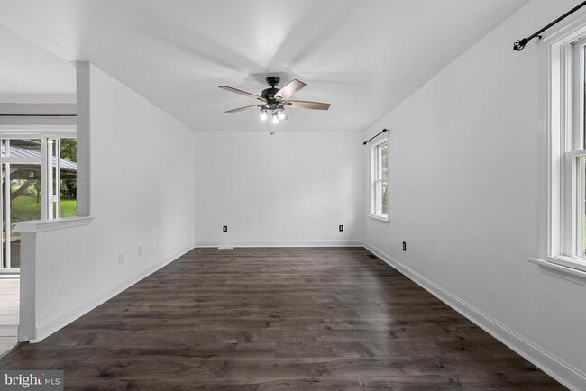 Building Photo - 1006 Morgan Ln