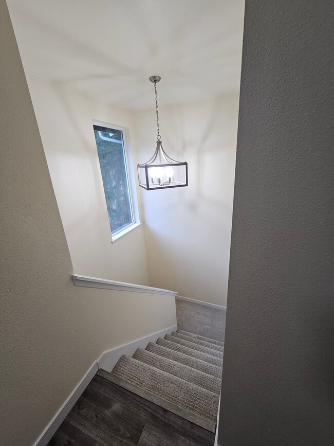 Building Photo - 12822 117th St E