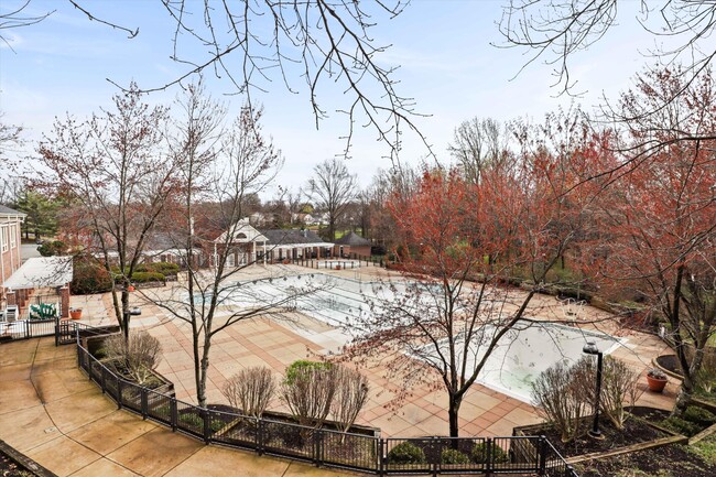 Building Photo - 12003 Golf Ridge Ct