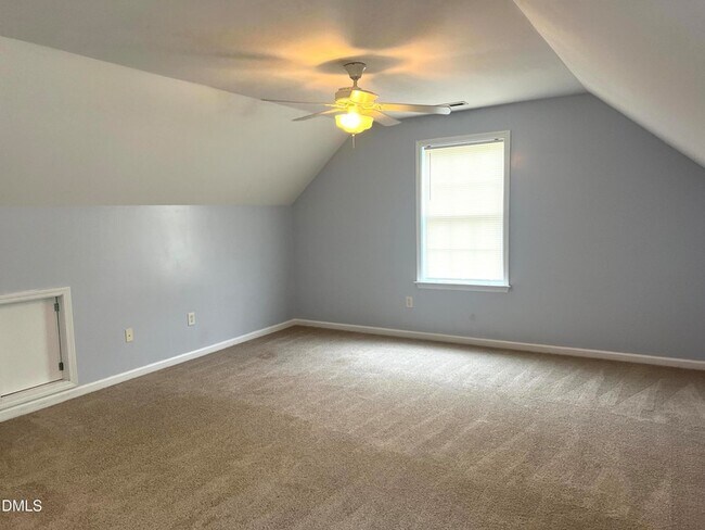 Building Photo - 1020 Delta River Way