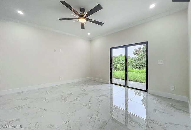 Building Photo - 314-316 Poplar St