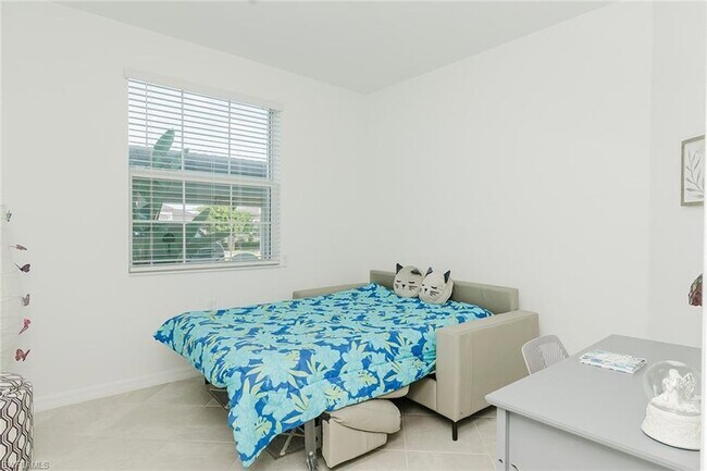 Building Photo - 5555 Double Eagle Cir