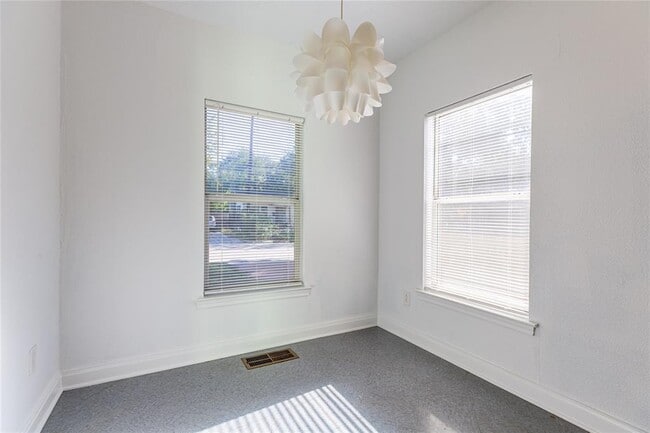 Building Photo - 2946 Pannell St