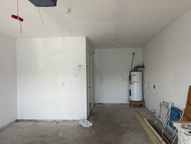 Building Photo - 15413 Palmira Ave