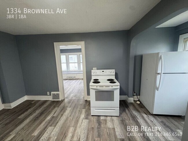 Building Photo - 1334 Brownell Ave