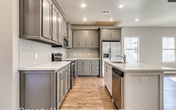 Building Photo - Brand New Modern  3 bedrooms, 3 full bath
