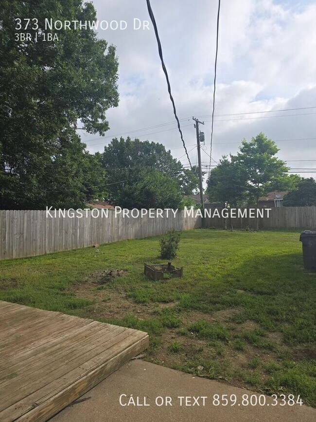 Building Photo - 373 Northwood Dr