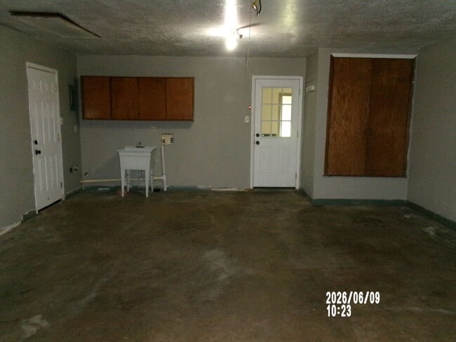 Building Photo - 2205 NW 50th St