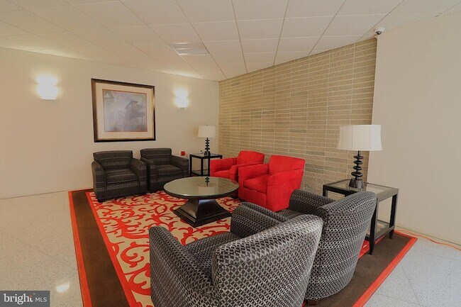 Building Photo - 7505 Democracy Blvd