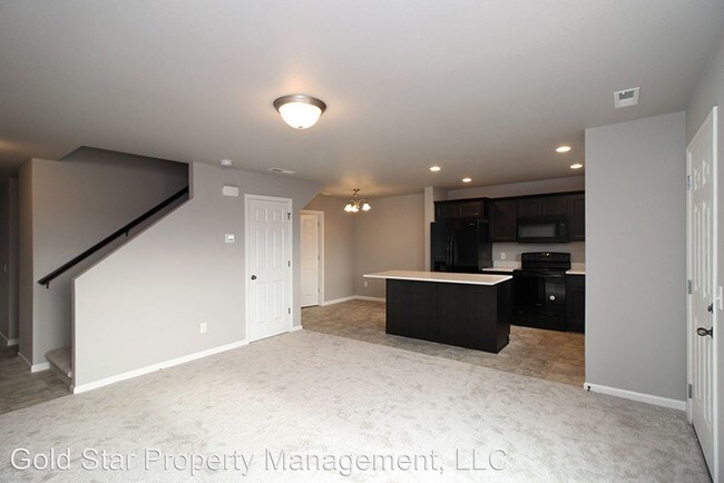 Building Photo - 3 br, 2.5 bath House - 4228 Serenity Court