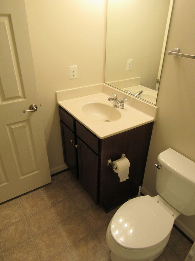 Building Photo - Pet Friendly 2 Story with Basement and 2 C...