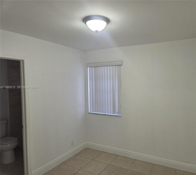 Building Photo - 18815 SW 113th Ct