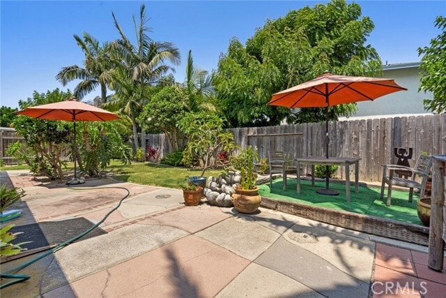 Building Photo - 9391 Westcliff Dr