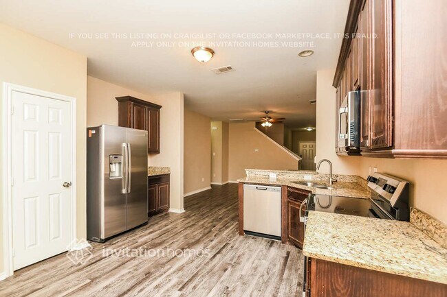 Building Photo - 1609 Vineridge Ln