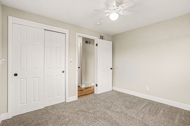 Building Photo - 4BR / 3.5BA Home in the Allendale Neighborhood of Arvada