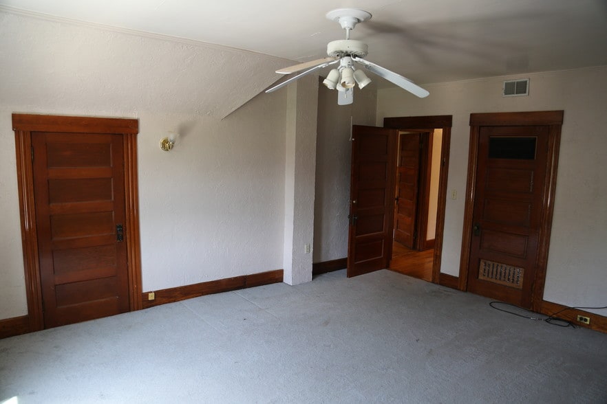 BEDROOM 2 - 16 Charlotte St
