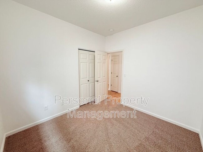 Building Photo - 11706 NW 28th Ave