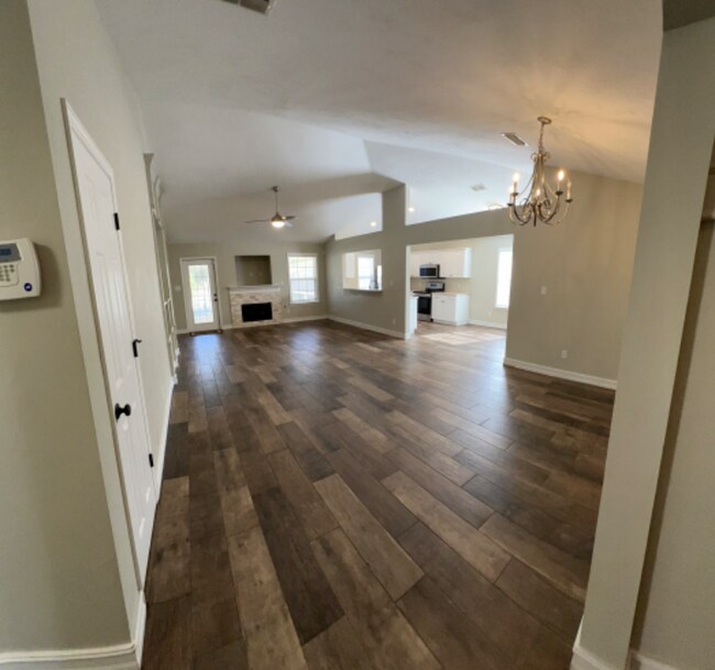 Building Photo - 8392 Ivy Brook Ln