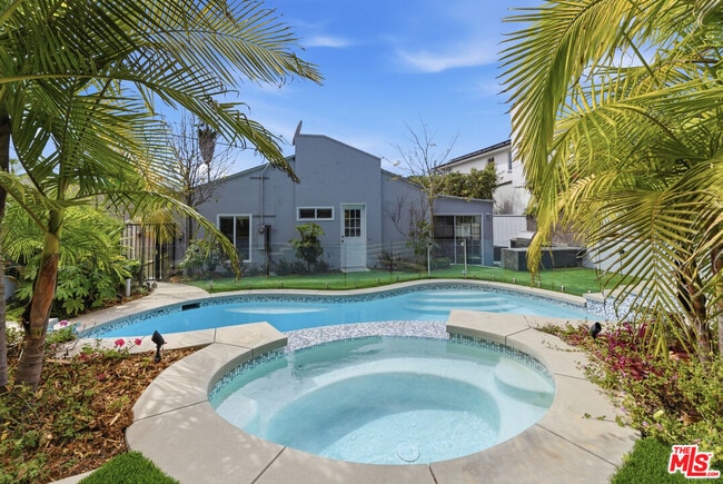 Building Photo - 1532 Glendon Ave