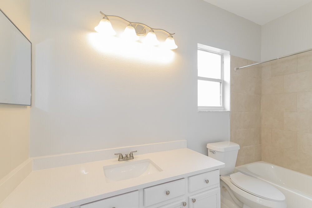 Building Photo - 243 Anson Dr