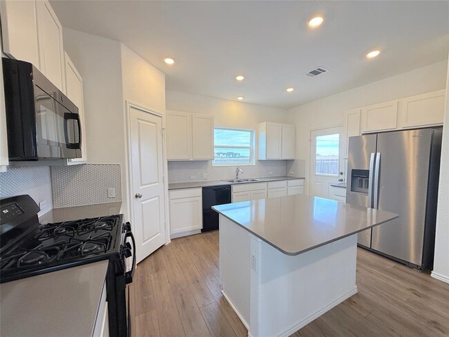 Building Photo - 224 Canley Lp