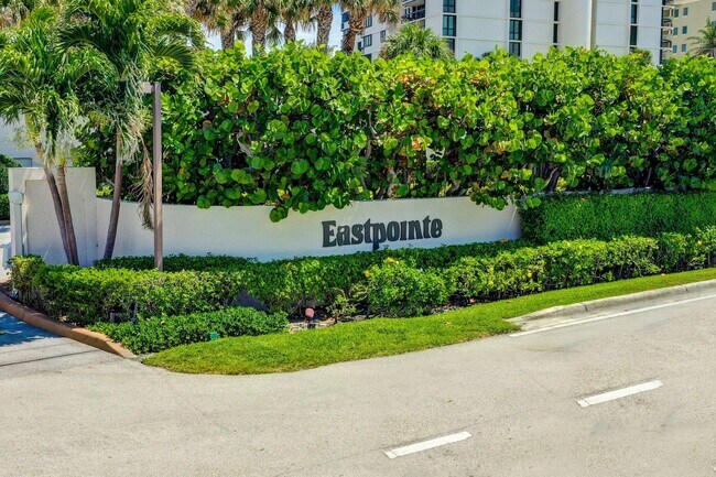Primary Photo - 5380 N Ocean Dr