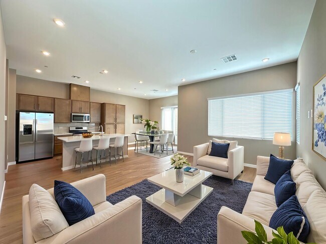 Building Photo - Inspirada Town Center