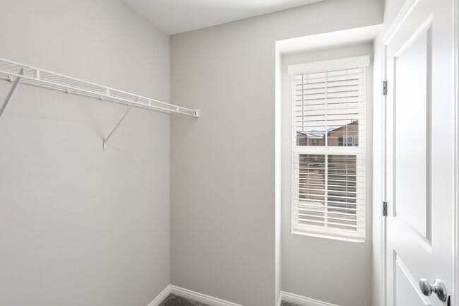Building Photo - 5 Bedroom Home In Inspirada With Bed And F...
