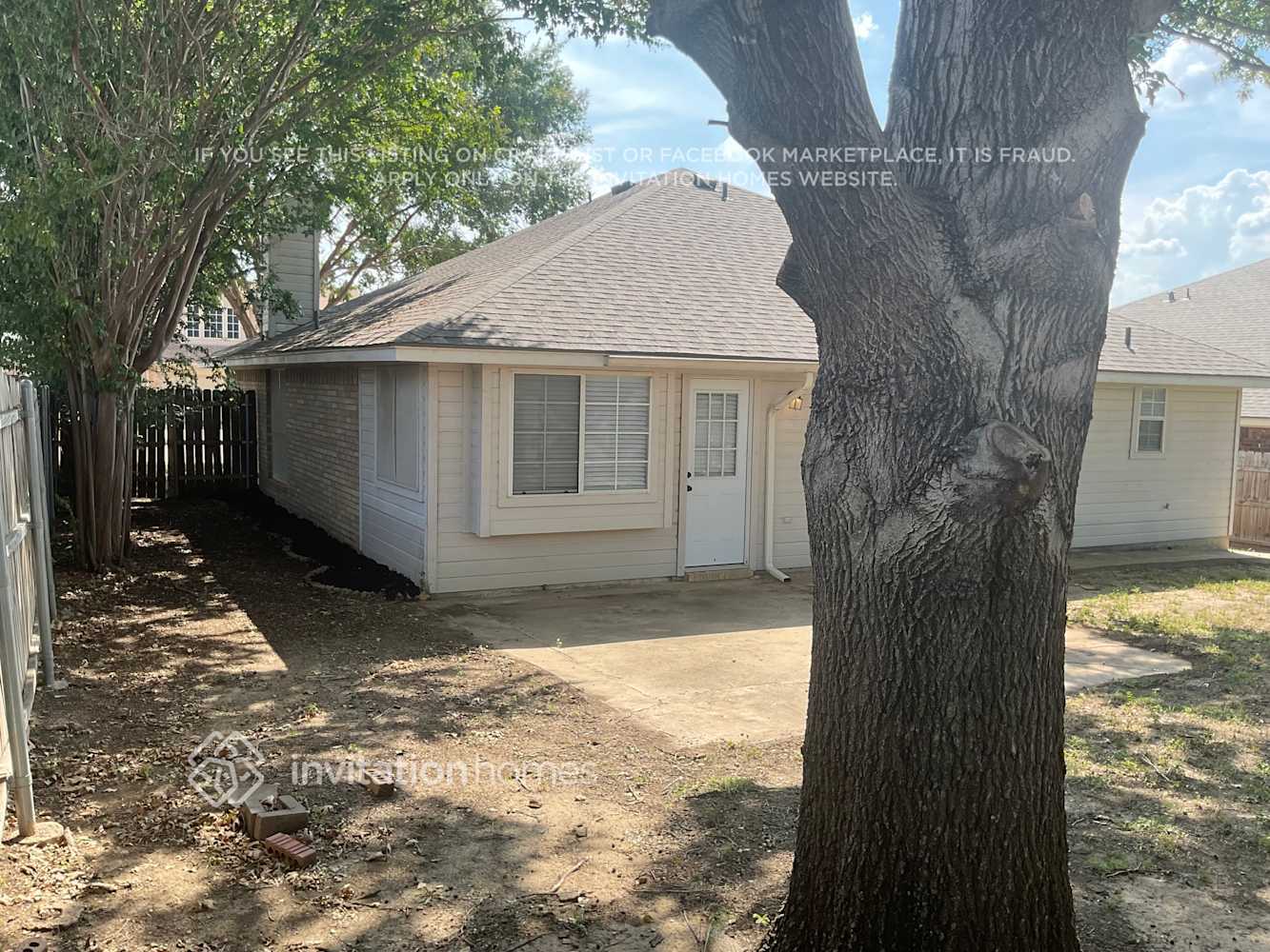 Building Photo - 3717 Tulip Tree Dr