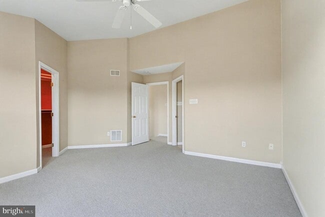 Building Photo - 5034 Strawbridge Terrace