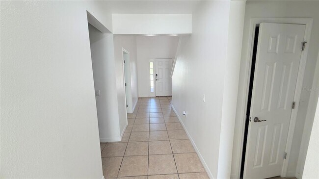 Building Photo - 2255 Sheboygan Pl