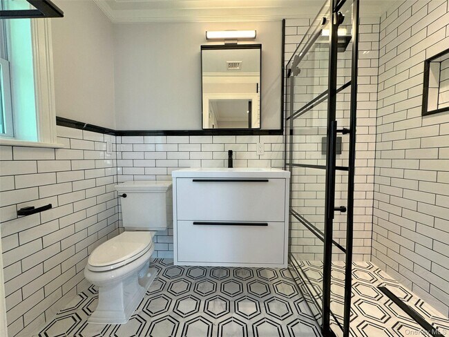 Building Photo - 1 Irving Pl