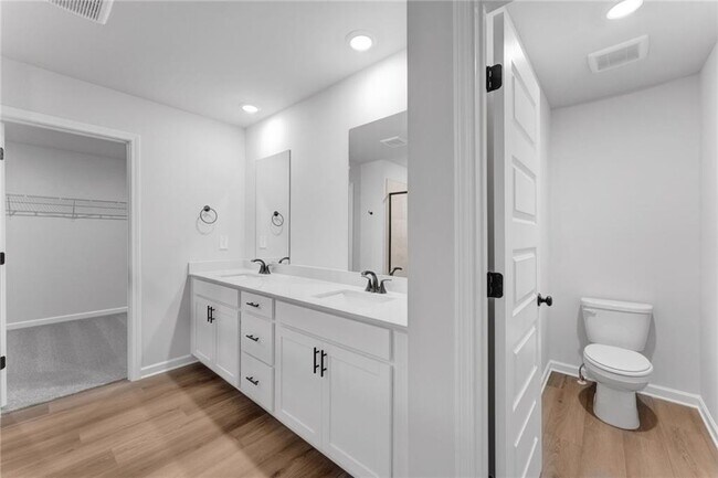 Building Photo - 2929 Sweet Red Cir