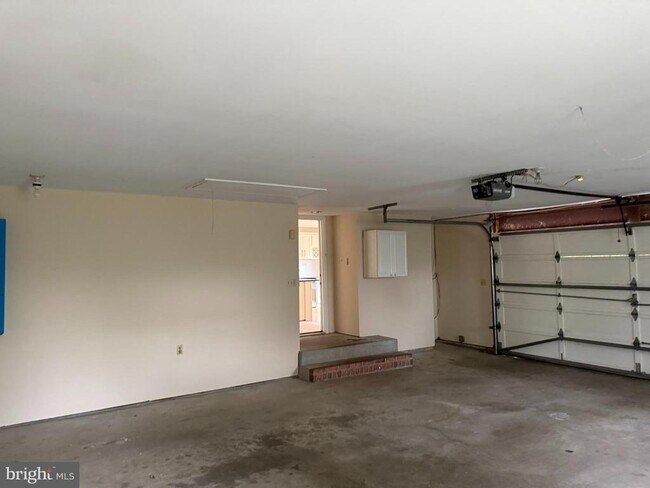 Building Photo - 1707 Merrifields Dr