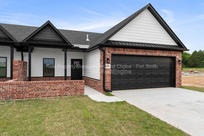 Building Photo - 10120 Talavera Trl