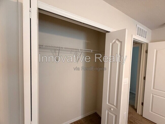 Building Photo - 67 Delacorte Wy