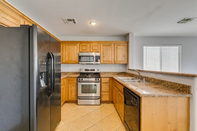 Building Photo - Bright & Spacious Home with Open Layout and Prime Location