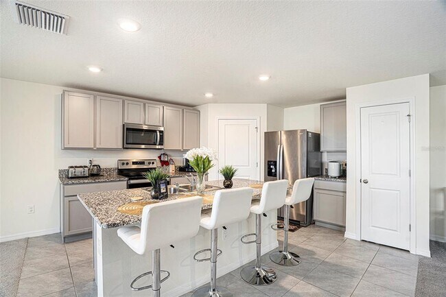 Building Photo - 38311 Sonnet Landing Ave