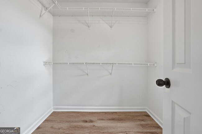 Building Photo - 1242 Vintage Pointe Dr