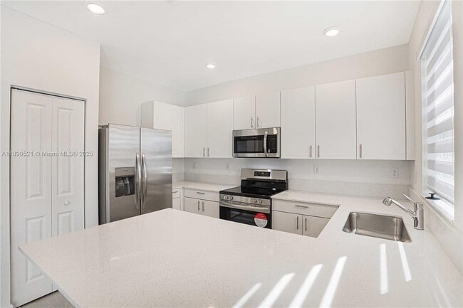 Building Photo - 16270 SW 291st St