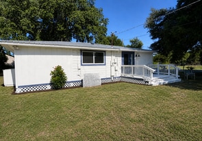 Building Photo - 13515 Gavin Rd