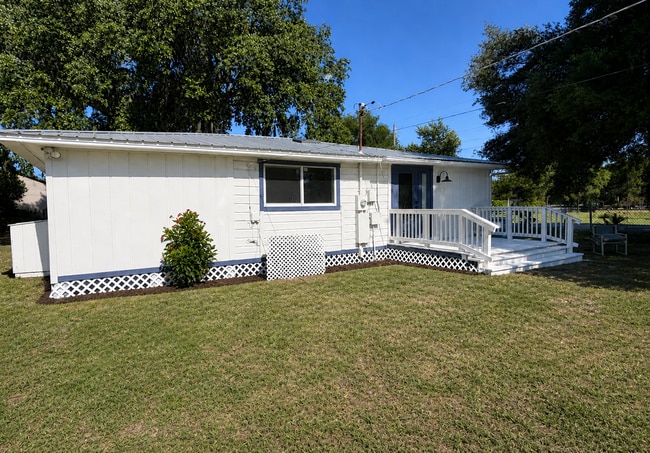 Building Photo - 13515 Gavin Rd