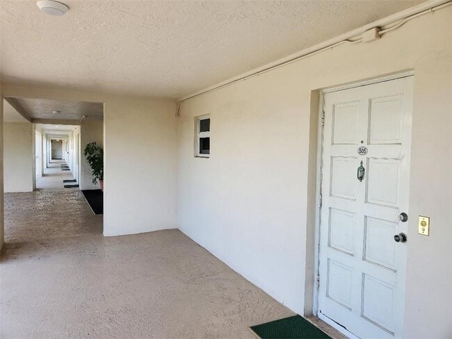 Building Photo - 3000 S Course Dr