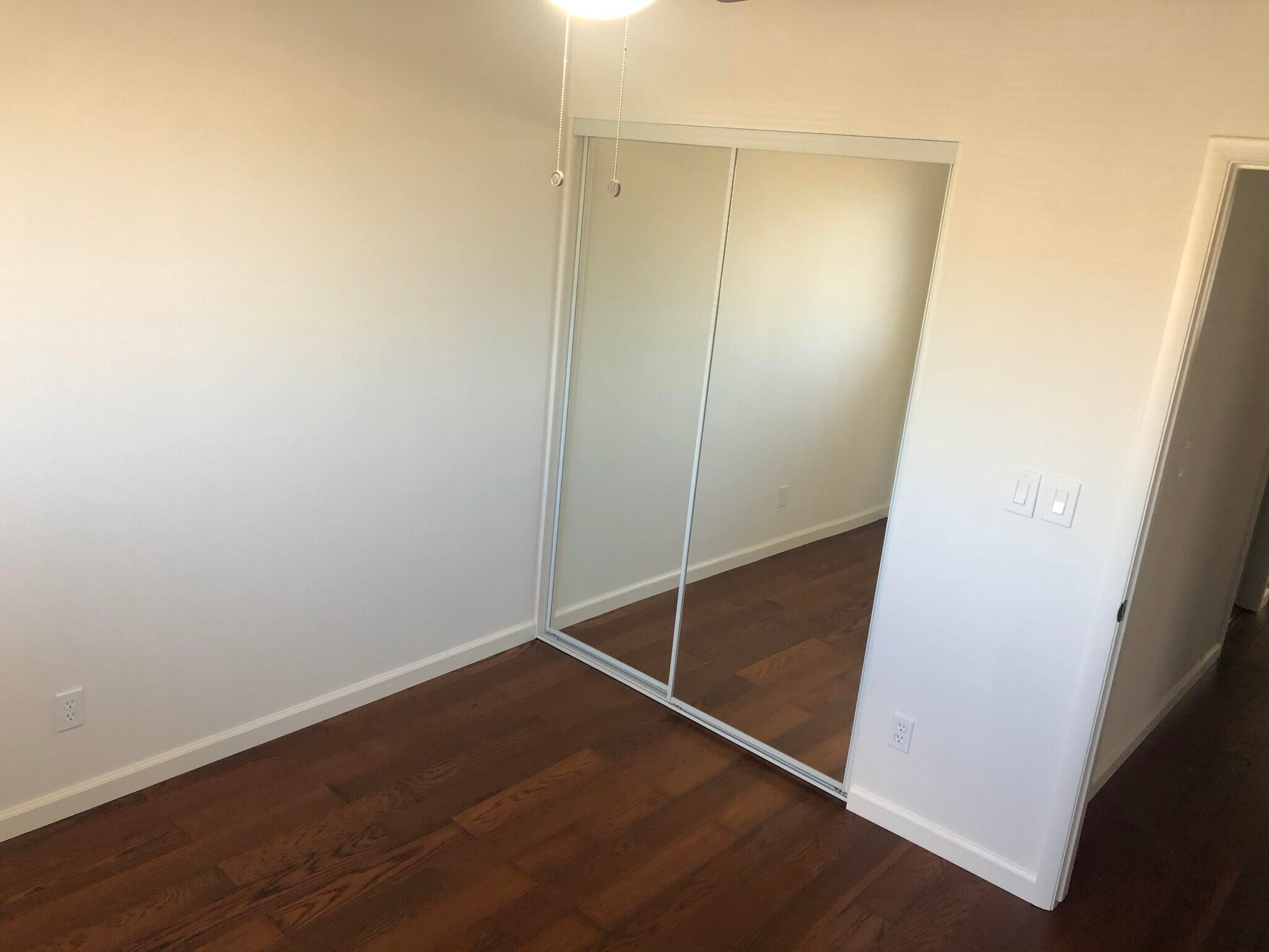 Building Photo - 147 Coventry Dr