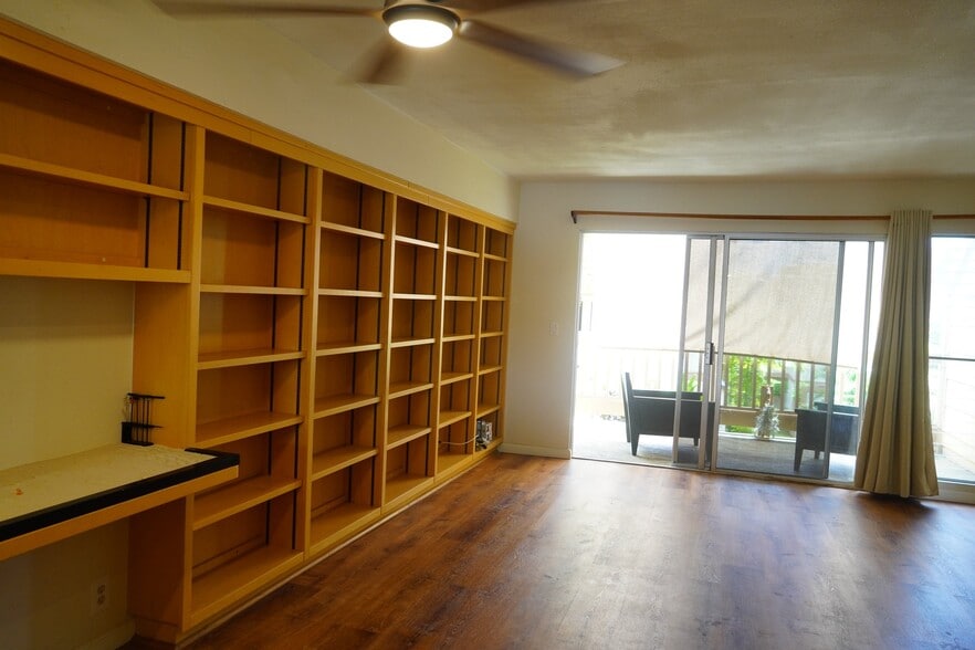 Building Photo - 98-941-941 Moanalua Rd
