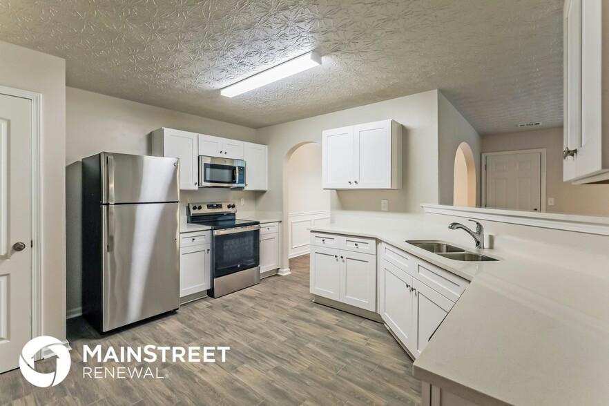 Building Photo - 7581 Crimson Ct