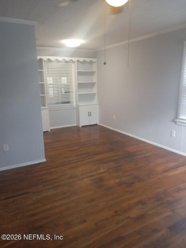 Building Photo - 3521 Ernest St