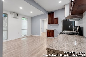 Building Photo - 212 Mclane St