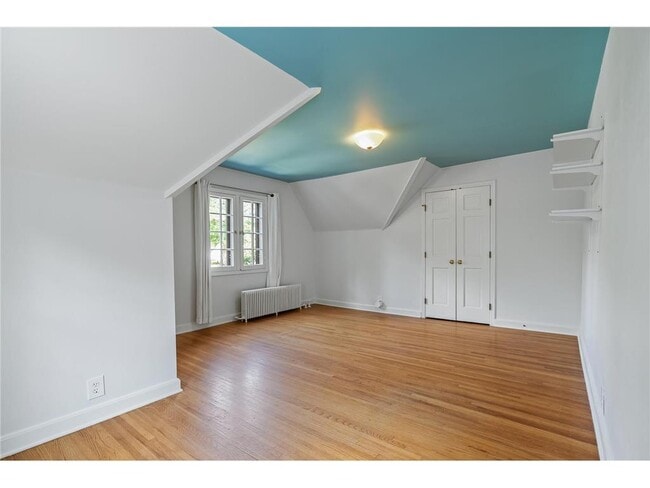 Building Photo - 5301 Girard Ave S