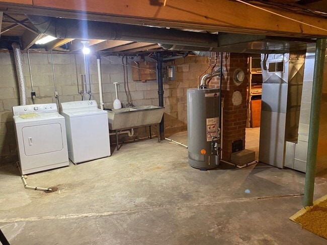 Building Photo - 2 Bed 1 Bath Single Family Home in Wausau